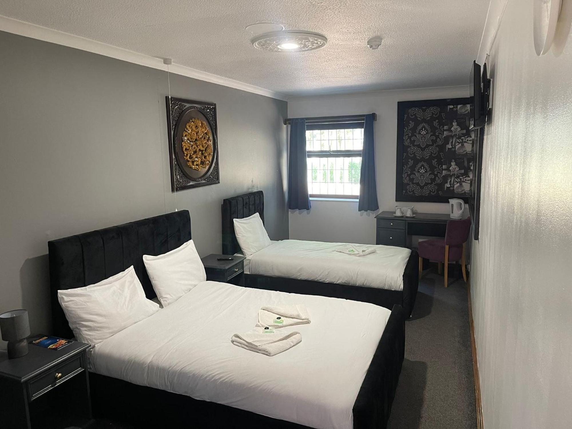 Express Hotel