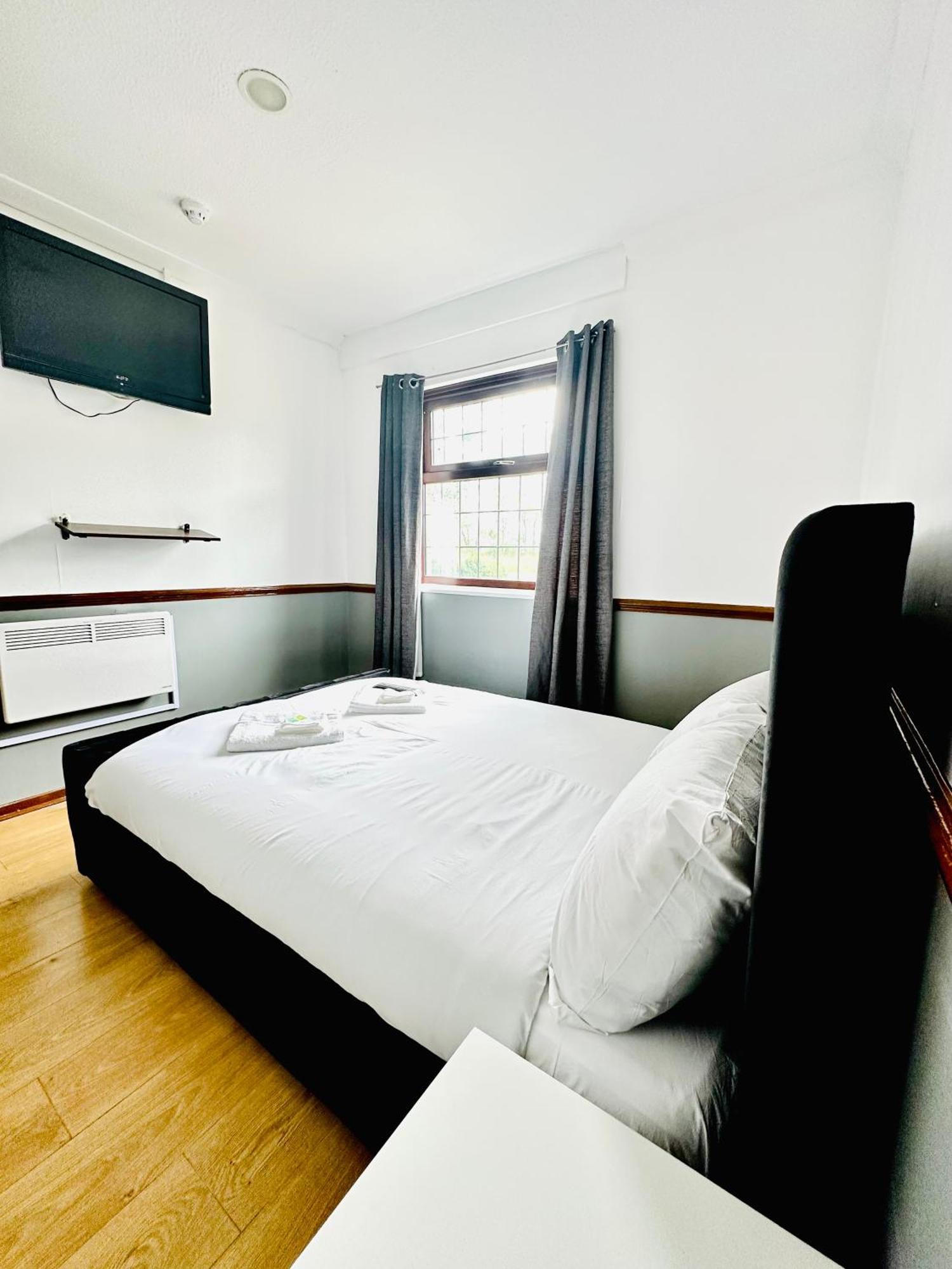 Express Hotel